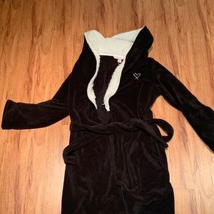 Victoria’s Secret xs super soft black robe with hood and pockets